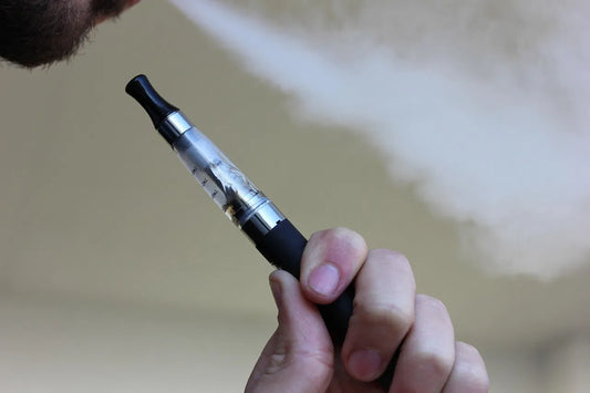 Nicotine Pouch Use: A Guide to Quit Smoking or Vaping